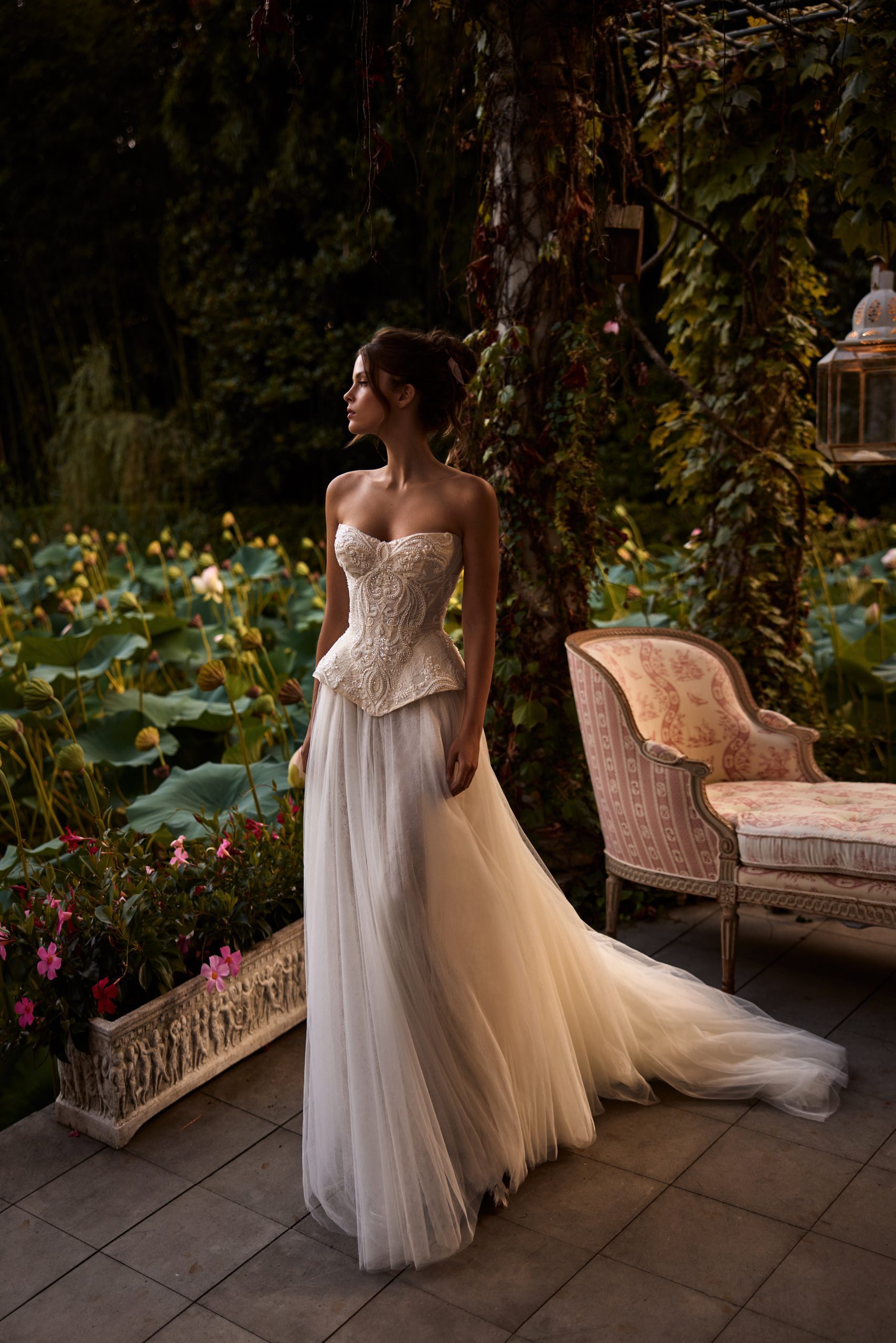 Atola Embroidered Corset Milla Nova